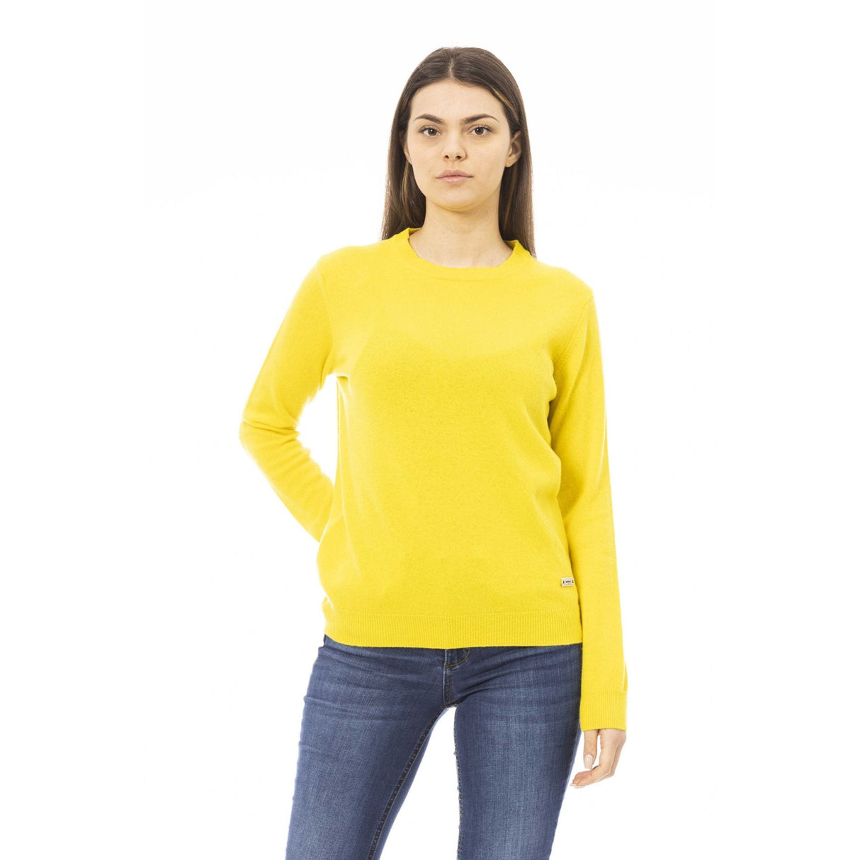 Women's sweater Merino wool sweater Fall/Winter collection Italian-made sweater Solid color sweater (or specify colors if available) Long sleeve sweater Comfortable sweater Soft sweater Breathable sweater Warm sweater Sophisticated style Layering piece Visible logo Merino wool breathable temperature-regulating soft