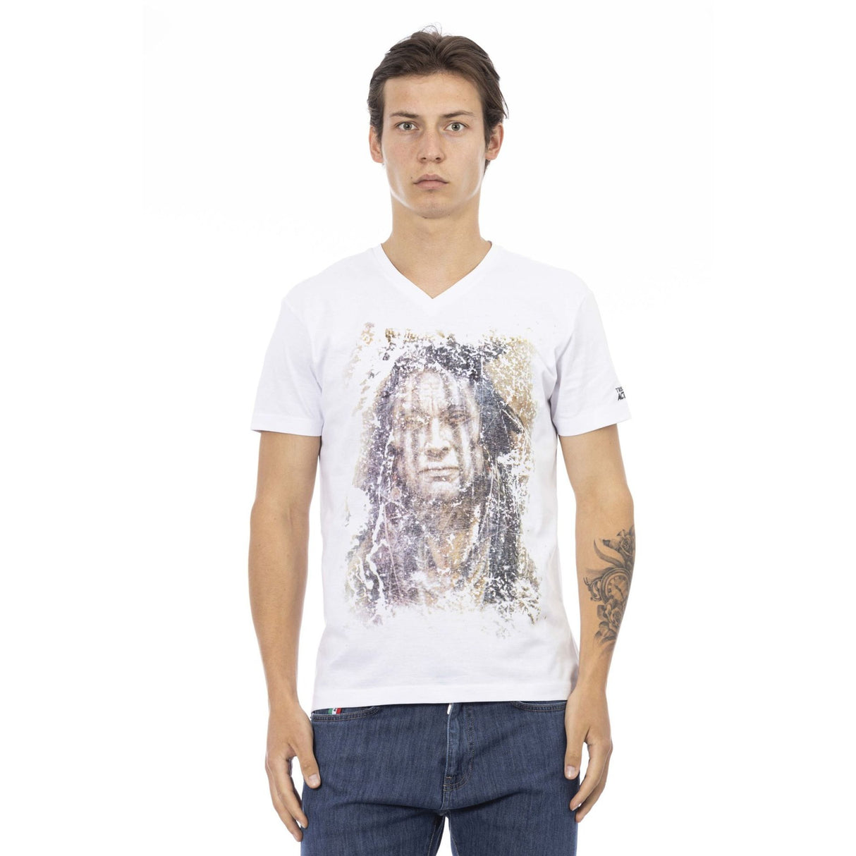 Trussardi Men's Spring/Summer Round Neck T-Shirt Men's Spring/Summer Round Neck T-Shirt Trussardi Men's T-Shirt Men's Cotton-Blend T-Shirt Soft Cotton-Viscose T-Shirt Trussardi Logo Print Tee Italian Designer Men's T-Shirt