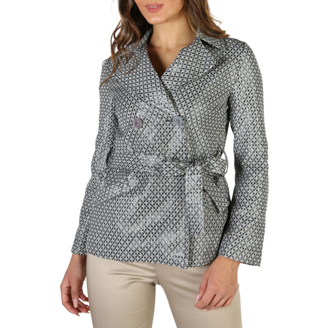 Fontana 2.0 jacket (women's) Made in Italy Polyamide-viscose blend (67% polyamide, 33% viscose) Button closure Long sleeves Two external pockets Dry clean only Comfortable Breathable Lightweight Versatile Classic style