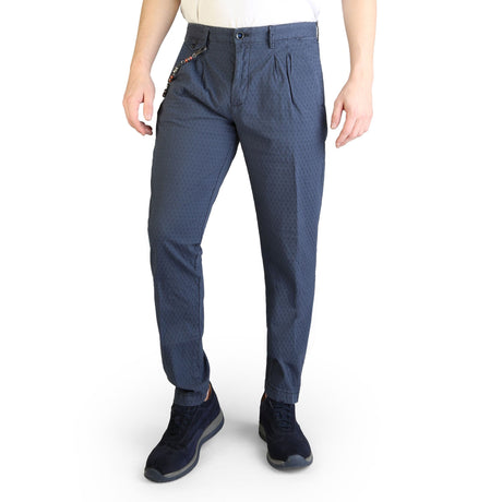 Men's trousers Spring/Summer collection Stretch cotton (98% cotton, 2% elastane) Breathable Comfortable fit Button and zip fastening 4 pockets (likely 2 front, 2 back) Machine washable Easy care