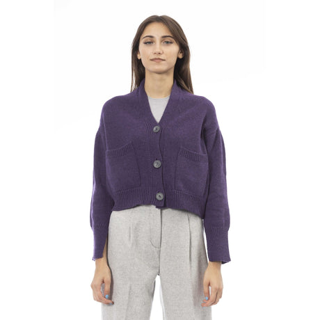 Women's sweater V-neck sweater Button-down sweater Fall/Winter sweater Long sleeve sweater Italian-made sweater Warm sweater Comfortable sweater Breathable sweater Versatile sweater