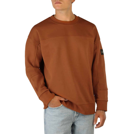 Men's sweatshirt Fall/Winter sweatshirt Crewneck sweatshirt Cotton blend sweatshirt Lined sweatshirt Warm sweatshirt Soft sweatshirt Comfortable sweatshirt Crewneck Visible logo sweatshirt Relaxed fit sweatshirt Ribbed hems sweatshirt