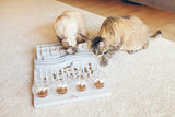 TRIXIE Interaktives Intelligenzspielzeug Für Katzen "Cat Activity Strategie-Spiel Fun Board, 30 × 40 Cm, Hellgrau"- 4590